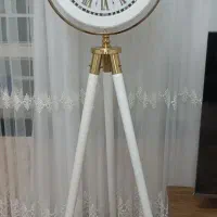 ساعت ایستاده