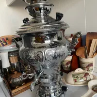 سماور و سرخ کن و قهوه ش نویه نو اصلا استفاده نشده