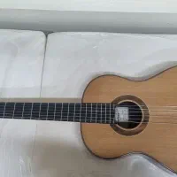 فروش گیتار کلاسیک حرفه ای تمام چوب