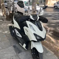 کلیک واریو 160 نیروموتور