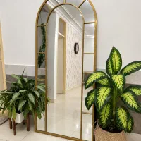 آیینه قدی فلزی ایستاده