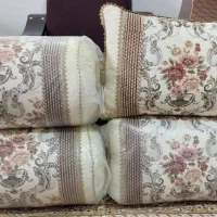 بالشت و پشتی