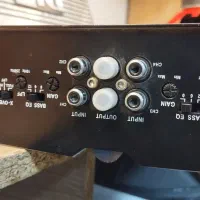 آمپلی|صوتی و تصویری|اقبالیه, |دیوار