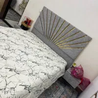 تخت دو نفره میز آرایش و ایینه و پاتختی|تخت و سرویس خواب|دورود, |دیوار