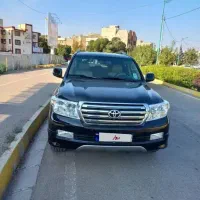 تویوتا لندکلروز ۲۰۱۱