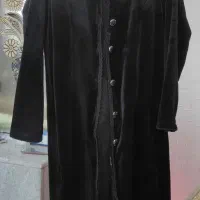 پالتو مخمل|لباس|نائین, |دیوار