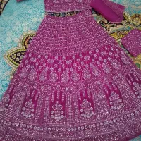 لباس مجلسی هندی و گردن بند