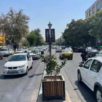 ۲۲۰ متر مغازه، پاخور عالی، بر صادقیه