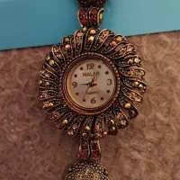ساعت‌وبدلیجات