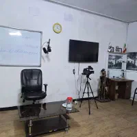 اجاره پلاتو|اجارهٔ کوتاه‌مدت دفتر کار و فضای آموزشی|شیراز, پودنک|دیوار