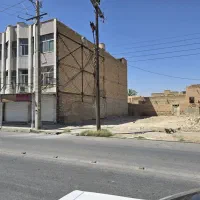 زمین تجاری خ گرایمی جنب پاساژ نمونه