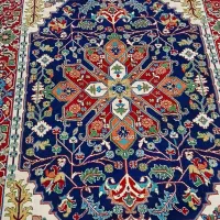 فرش ۴متری