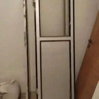 خریدار و فروشنده درب و پنجره آلومینیومی