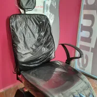 فروش فوری تخت و صندلی ارایشگاه|آرایشگاه و سالنهای زیبایی|نوشهر, |دیوار