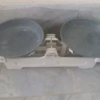 ترازوی دو کفه ای
