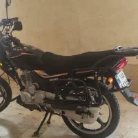 احسان شکاری ۲۰۰|موتورسیکلت|تهران, پرواز|دیوار