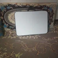 یک عدد تخت وایت برد سالم وتمیز