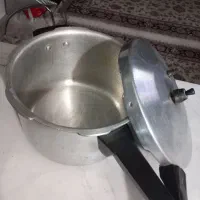 زودپز کاملا سالم|ظروف پخت‌وپز|مشهد, چهنو|دیوار