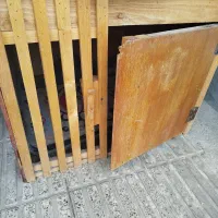 خانه سگ در حیاط