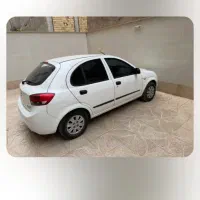 تیبا دو 1400 یک گلگیر رنگ مابقی بدون رنگ