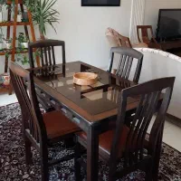 میز ۶نفره نهارخوری،۴صندلی چوبی