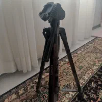 سه پایه دوربین