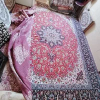 فرش زمینه لاکی قدیمی