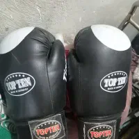 دستکش و کلاه و پابند ورزشی زیر قیمت