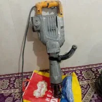 پیکور گیریسی|ابزارآلات|همدان, |دیوار