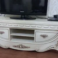 تلویزیون و میز تلویزیون بسیار سالم و شیک|یخچال و فریزر|اردبیل, |دیوار