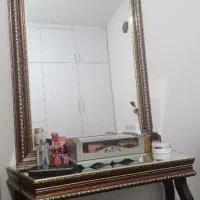 آینه با میز