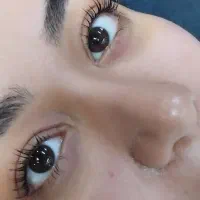 نیازمند مدل برای لیفت مژه کاملا رایگان