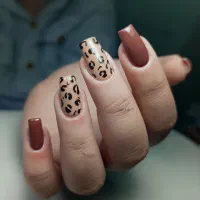 آموزش وخدمات ناخن