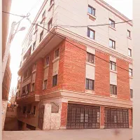 اجاره آپارتمان ۱۰۰ متری دوخواب فول امکانات خ اراک