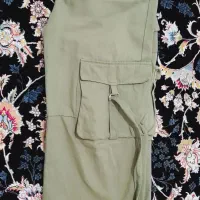 لباس دخترانه|لباس|رباط‌کریم, رباط‌کریم|دیوار