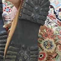 کفش سایز ۳۷