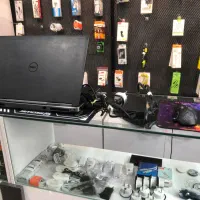 لب تاپ دل(dell)core i7نسل7(۴گیگ گرافیک) فوروش فوری