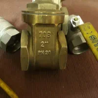 شیر فلکه کشویی 2اینچ و شیر گازی11/4 اینچ|مصالح و تجهیزات ساختمان|تهران, صادقیه|دیوار