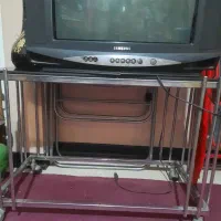 تلویزیون در حدنو اصل با زیری بفروش میرسد