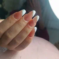 کاشت ناخن بابهترین قیمت