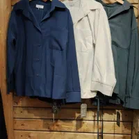 فروشنده پسر جوان