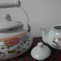 ست قوری و کتری لعابی|قوری، کتری، قهوه‌ساز دستی|اصفهان, خانه اصفهان|دیوار