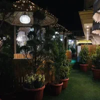 پذیرش نیروی اقا|استخدام خدمات فروشگاه و رستوران|دوگنبدان, |دیوار