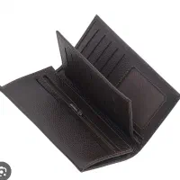 کیف پول . با مدارک محمد عباس زاده گم شده .