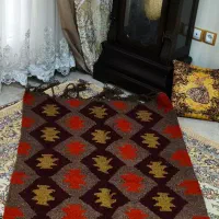 گلیم دستباف زیبا  با جعبه و پک کادویی نونو