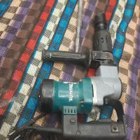 پیکور و بتن کن ماکیتا