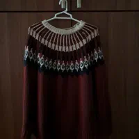 بافتنی قرمز