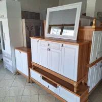 کنسول و میز کلبه ای