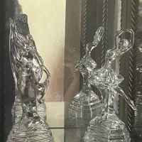 ۳ عدد مجسمه کریستال و چینی با قدمت ۳۰ سال