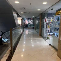 فروش تعدادی واحد تجاری در بازار موبایل کرج|فروش مغازه و غرفه|کرج, اصفهانی‌ها|دیوار